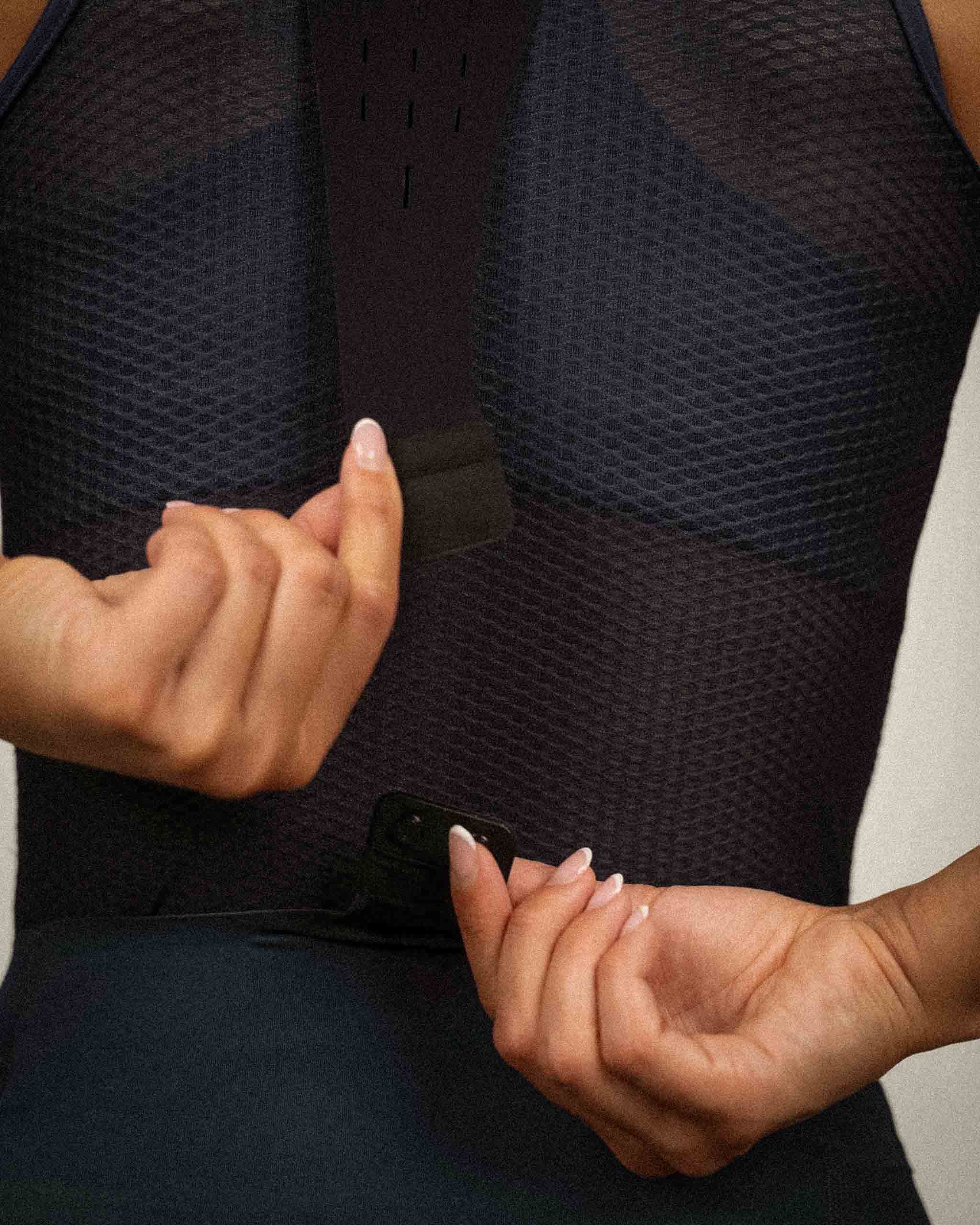 Magnetic back